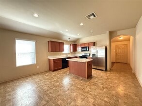 24210 Silversmith Ln in Katy, TX - Building Photo - Building Photo