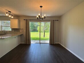 2915 Amber Oak Dr in Valrico, FL - Building Photo - Building Photo