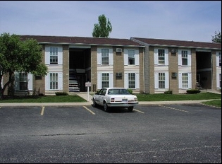 Gracefield Apartments in Ottawa, IL - Building Photo - Building Photo