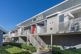 Madison Park in Riverside, CA - Foto de edificio - Building Photo