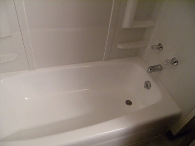 3026-3028 Menke Cir in Omaha, NE - Building Photo - Building Photo