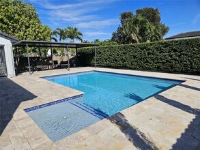 7301 SW 159th Ave in Miami, FL - Building Photo - Building Photo