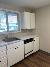 11800 SW Iron Horse Ln in Beaverton, OR - Building Photo - Building Photo