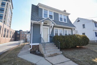 308 15th Ave SW in Rochester, MN - Building Photo - Building Photo