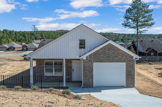590 Woodland Cir in Odenville, AL - Building Photo - Building Photo