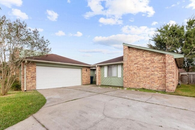 property at 2503 Brookford Dr