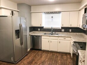 5426 25th St in Lubbock, TX - Building Photo - Building Photo