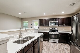 16030 Arapaho Bend Ln in Cypress, TX - Building Photo - Building Photo