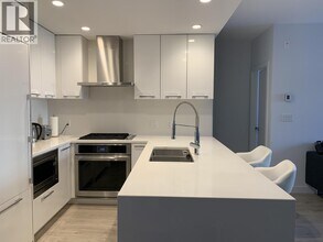 3581 Ross Drive in Vancouver, BC - Building Photo - Building Photo