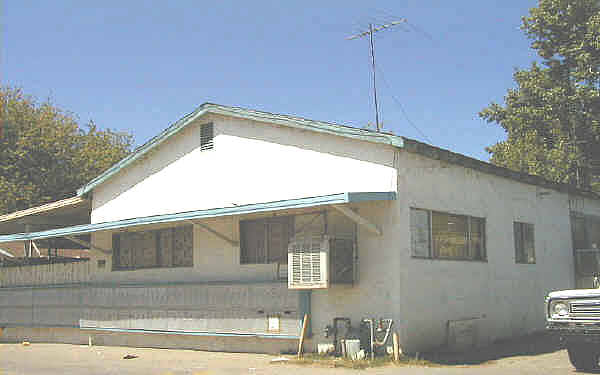 Sunrise Village in Modesto, CA - Building Photo - Building Photo