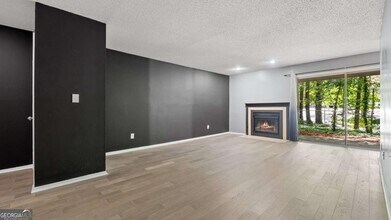 47 Arbor End in Smyrna, GA - Foto de edificio - Building Photo