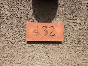 432 W Carob Dr in Chandler, AZ - Building Photo - Building Photo