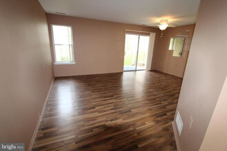 414 Walden Cir-Unit -414 in Trenton, NJ - Building Photo - Building Photo