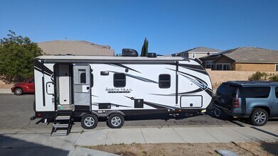 37124 Edgeware Way, Unit RV home in Palmdale, CA - Building Photo - Building Photo