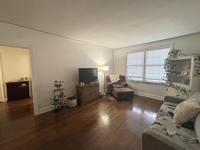 4103 Devine St in Columbia, SC - Building Photo - Building Photo