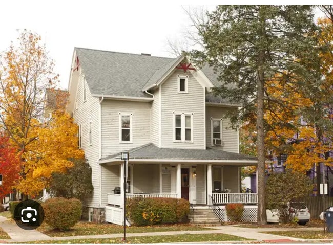 301 N State St, Unit 7