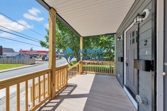 161 4th St, Unit 161 in Medford, MA - Building Photo - Building Photo