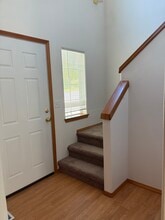 5220 SE Hull Ave in Portland, OR - Building Photo - Building Photo