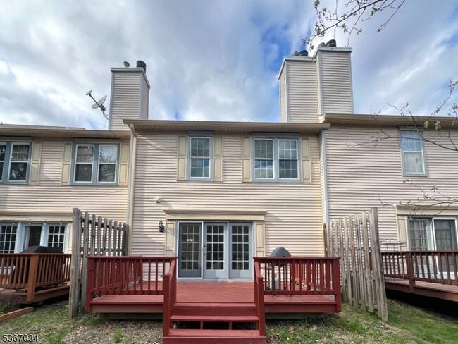 82 Castleton Rd in Princeton, NJ - Building Photo - Building Photo