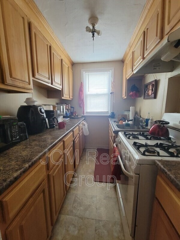 property at 508 Palmer St