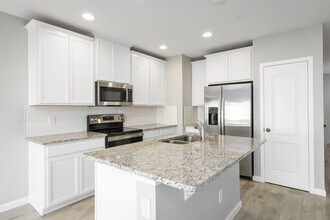 14799 Outfitter St in Orlando, FL - Building Photo - Building Photo