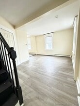 97 Davis Ave in Bridgeport, CT - Building Photo - Building Photo