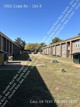 3902 Cobb Rd in Huntsville, AL - Foto de edificio - Building Photo