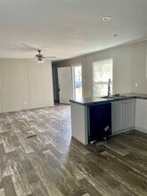 2600 Horn Rd in Bay City, TX - Building Photo - Building Photo