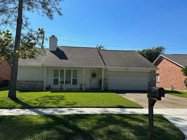 property at 3114 Sleepy Hollow Dr