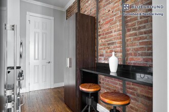 309 E 8th St, Unit FL1-ID1115 in New York, NY - Foto de edificio - Building Photo