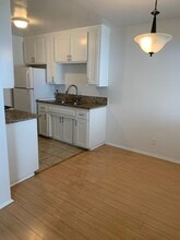 11224 Huston St, Unit 5 in Los Angeles, CA - Building Photo - Building Photo
