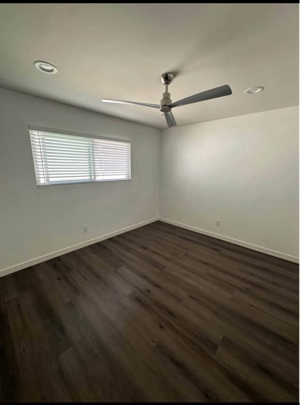 2104 E Bangor Way in Anaheim, CA - Building Photo - Building Photo