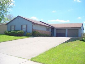 6102 Guild Dr in Fort Wayne, IN - Building Photo