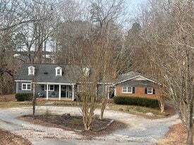 9539 Possum Hollow Rd, Unit C in Fort Mill, SC - Building Photo