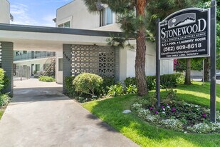 Stonewood in Downey, CA - Building Photo