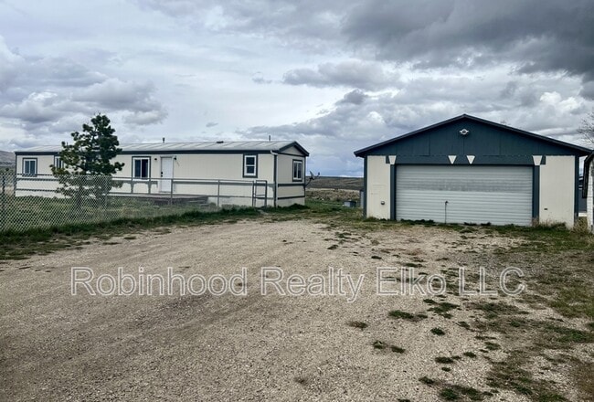 576 Bond Dr in Spring Creek, NV - Building Photo - Building Photo