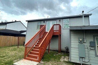 3831 Cosby St in Houston, TX - Foto de edificio - Building Photo