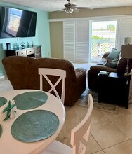 15 Sombrero Blvd in Marathon, FL - Building Photo - Building Photo