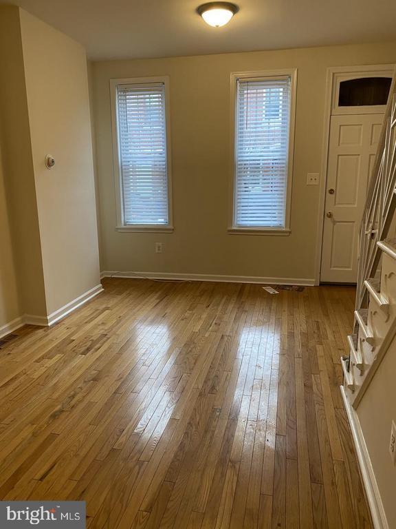 property at 460 Moyer St