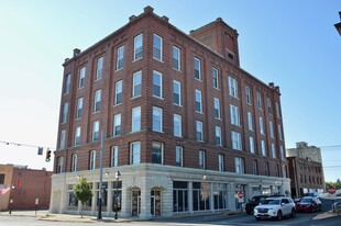 Huber Block Apartments