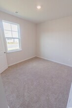 540 Duvall St in Longs, SC - Foto de edificio - Building Photo