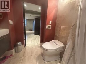 5006 Maitland St in Burnaby, BC - Building Photo - Building Photo