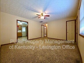 366 Bonny Lynn Dr in Harrodsburg, KY - Building Photo - Building Photo