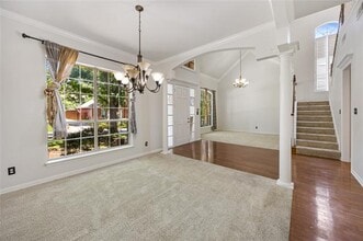 2108 Royal Dominion Ct in Arlington, TX - Building Photo - Building Photo