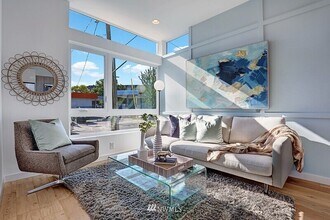 632 10th Ave E in Seattle, WA - Building Photo - Building Photo