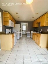 9715 W 53rd Pl in Arvada, CO - Building Photo - Building Photo
