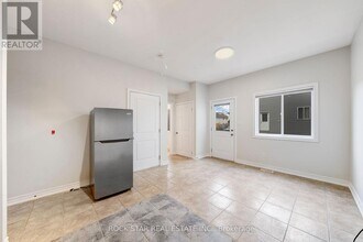 11 Chestnut St E in St Catharines, ON - Building Photo - Building Photo