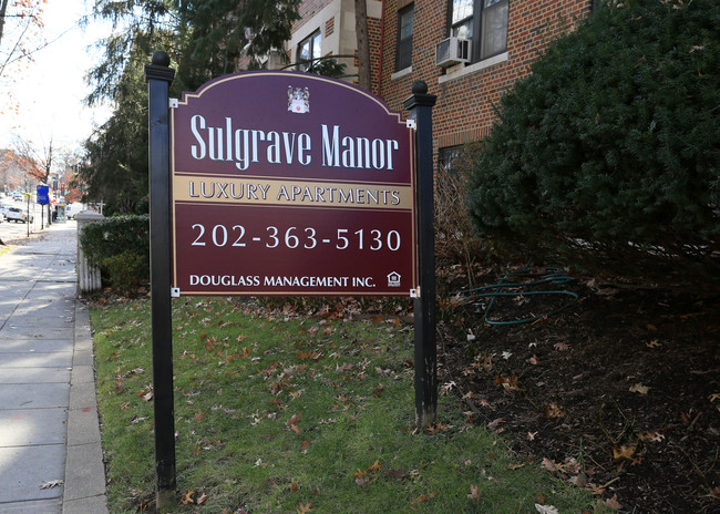 Sulgrave Manor in Washington, DC - Foto de edificio - Building Photo