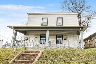 1999 W Broad St in Columbus, OH - Building Photo - Building Photo