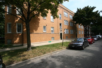 1516-1524 W Schreiber Ave in Chicago, IL - Foto de edificio - Building Photo